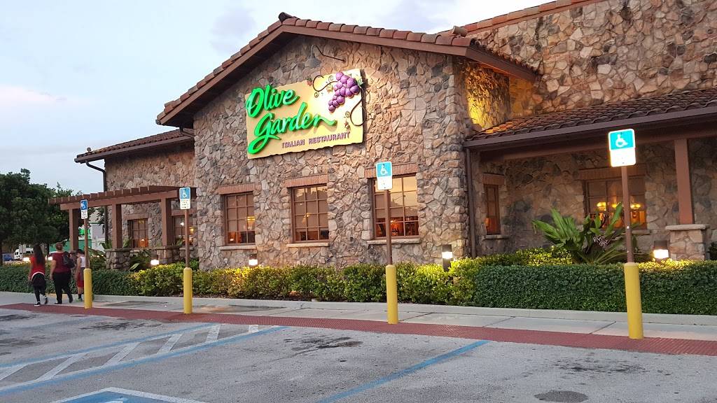 Olive Garden Italian Restaurant | meal takeaway | 1, 1350 W 49th St, Hialeah, FL 33012, USA | 3058191541 OR +1 305-819-1541