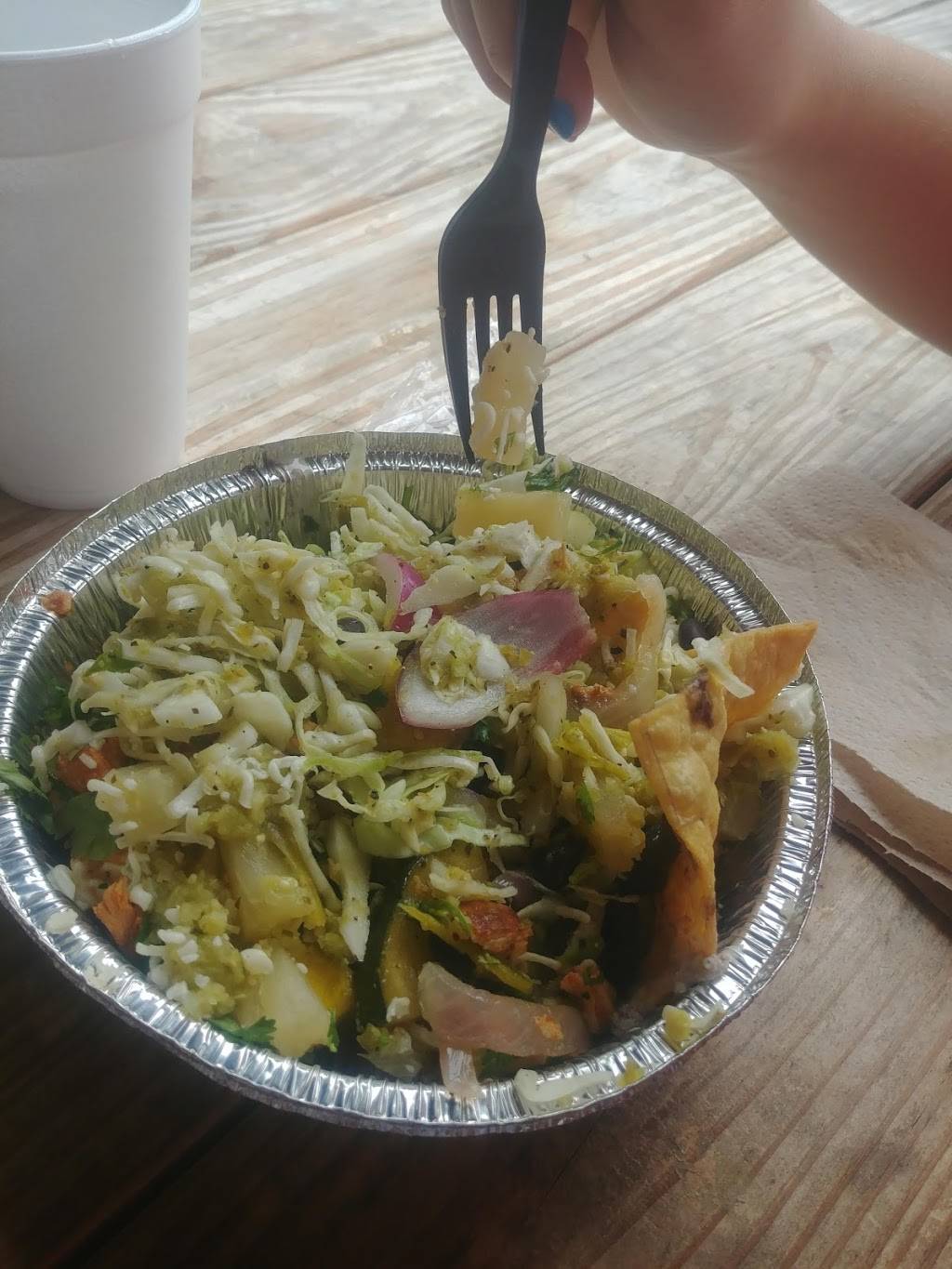 Mountain Burrito LLC | restaurant | 408 W Fleming Dr, Morganton, NC 28655, USA | 8284385008 OR +1 828-438-5008