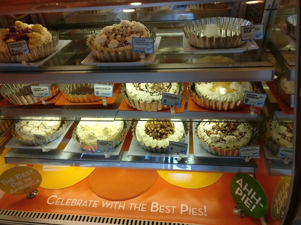 Village Inn | bakery | 933 S University Ave, Provo, UT 84606, USA | 8013733037 OR +1 801-373-3037