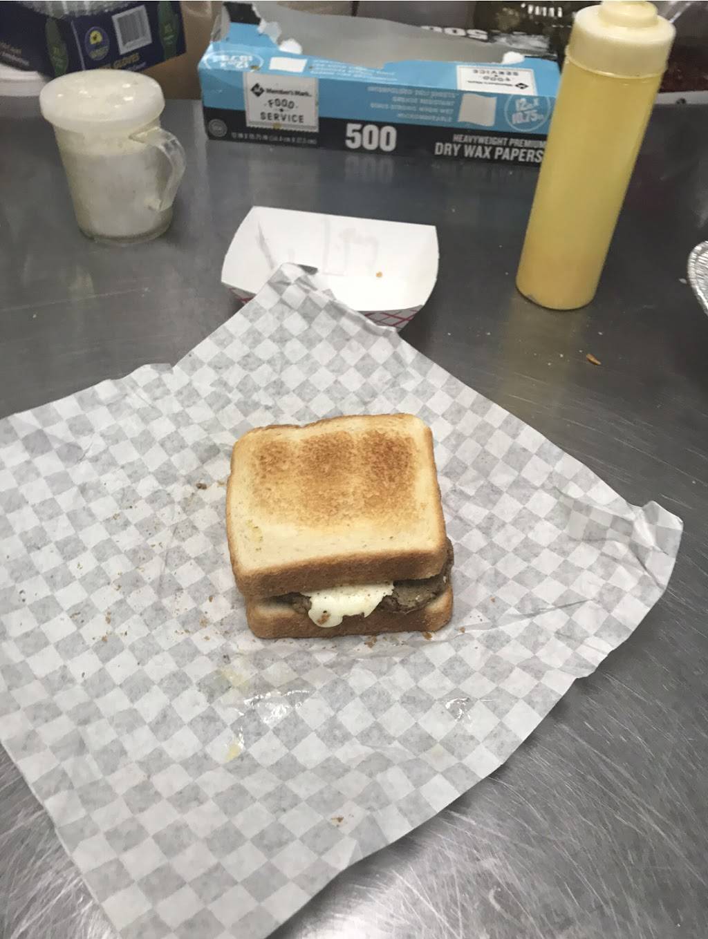 C&D’s Kitchen | restaurant | 5009 Second Avenue, Pittsburgh, PA 15207, USA | 4122242658 OR +1 412-224-2658