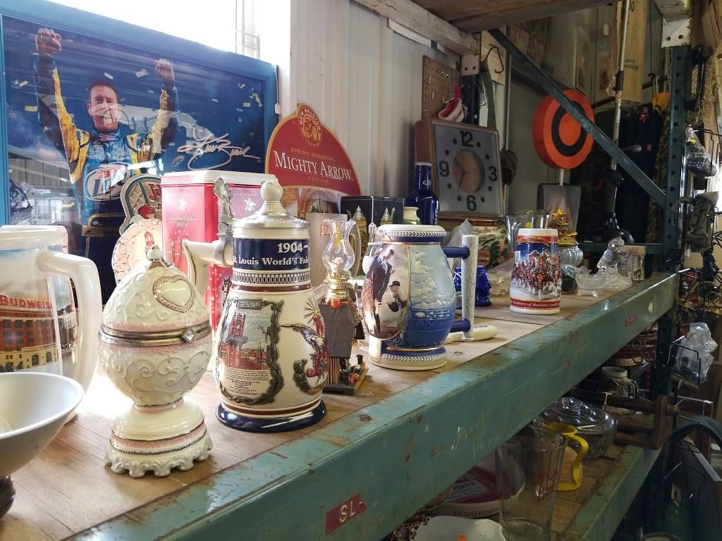 Midwestern BBQ | restaurant | 1150 S Broadway, Salem, IL 62881, USA | 6183670907 OR +1 618-367-0907