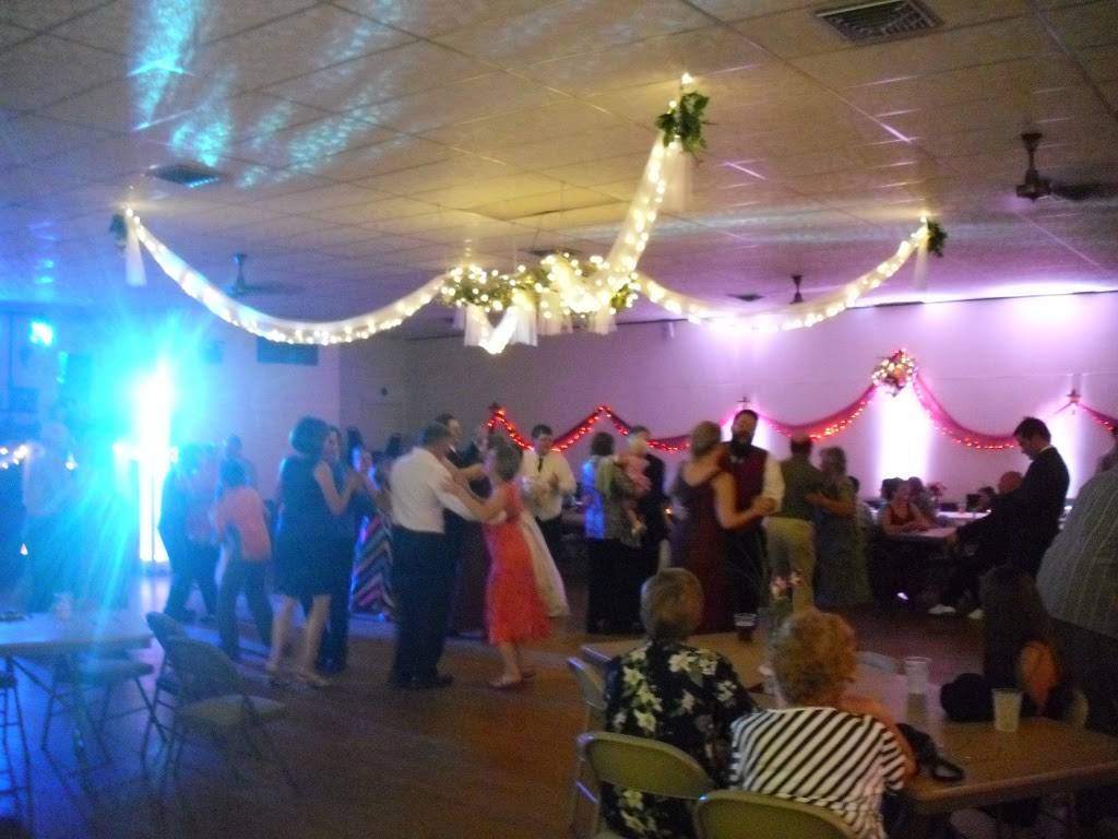 Cabaret Supper Club | restaurant | 1401 County Road G, Main St., St Cloud, WI 53079, USA | 9209993251 OR +1 920-999-3251