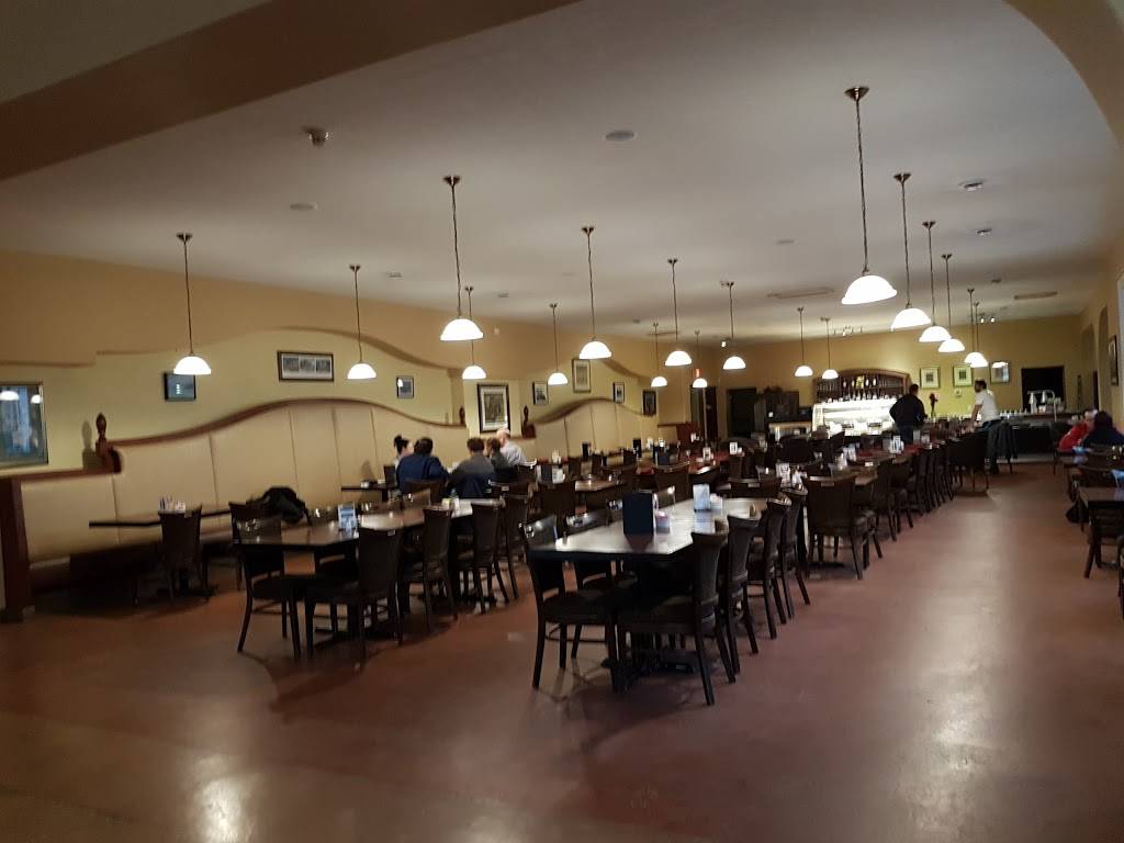 Amys Restaurant and Banquet Hall | restaurant | 28537 Centre Rd, Strathroy, ON N7G 3H6, Canada | 5192455400 OR +1 519-245-5400