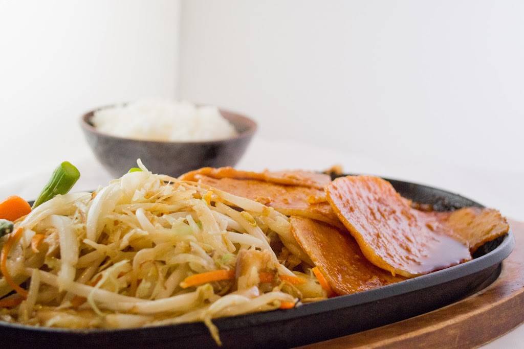 Waraji Japanese Restaurant | restaurant | 5910 Duraleigh Rd, Raleigh, NC 27612, USA | 9197831883 OR +1 919-783-1883