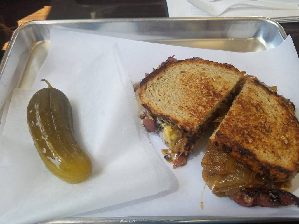 Irvings Pastrami | restaurant | #2a, 8285 Jericho Turnpike, Woodbury, NY 11797, USA | 5163406017 OR +1 516-340-6017