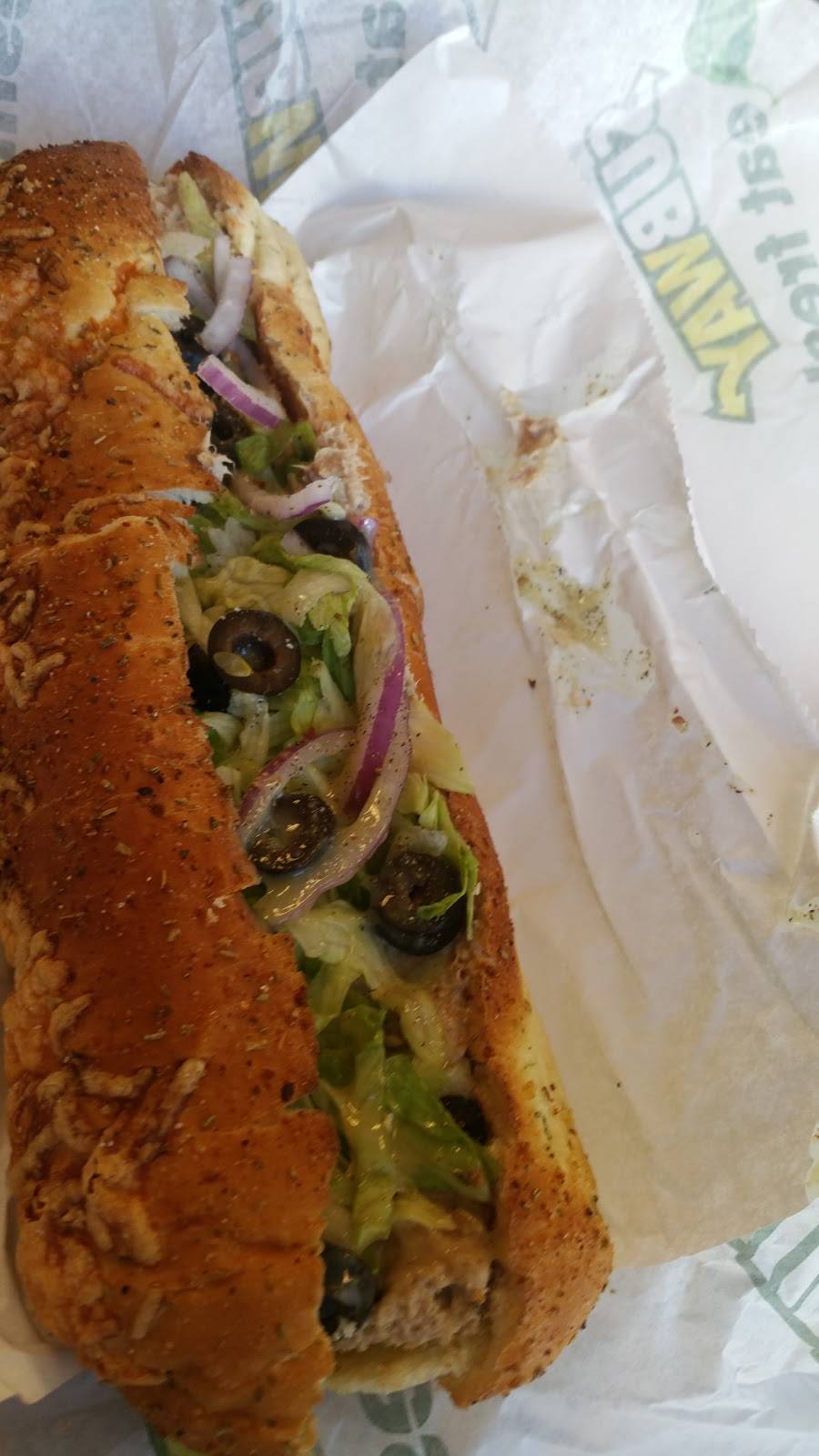 Subway | restaurant | 1617 Concord St, Framingham, MA 01701, USA | 5087889700 OR +1 508-788-9700