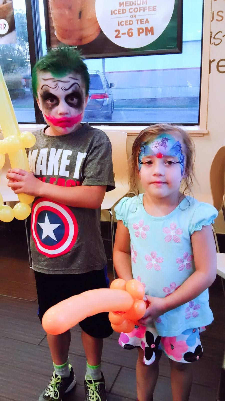 Dunkin | cafe | 651 Roosevelt Rd, Glen Ellyn, IL 60137, USA | 6304740463 OR +1 630-474-0463