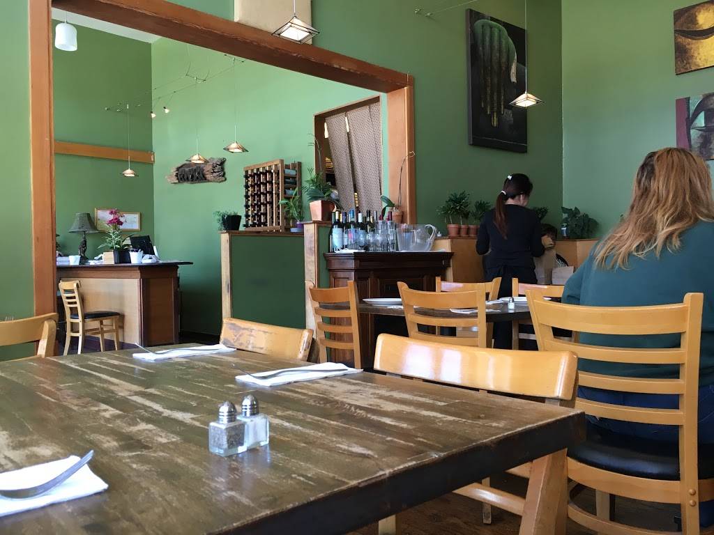 Anchalee Thai Cuisine | restaurant | 1096 Dwight Way, Berkeley, CA 94710, USA | 5108484015 OR +1 510-848-4015