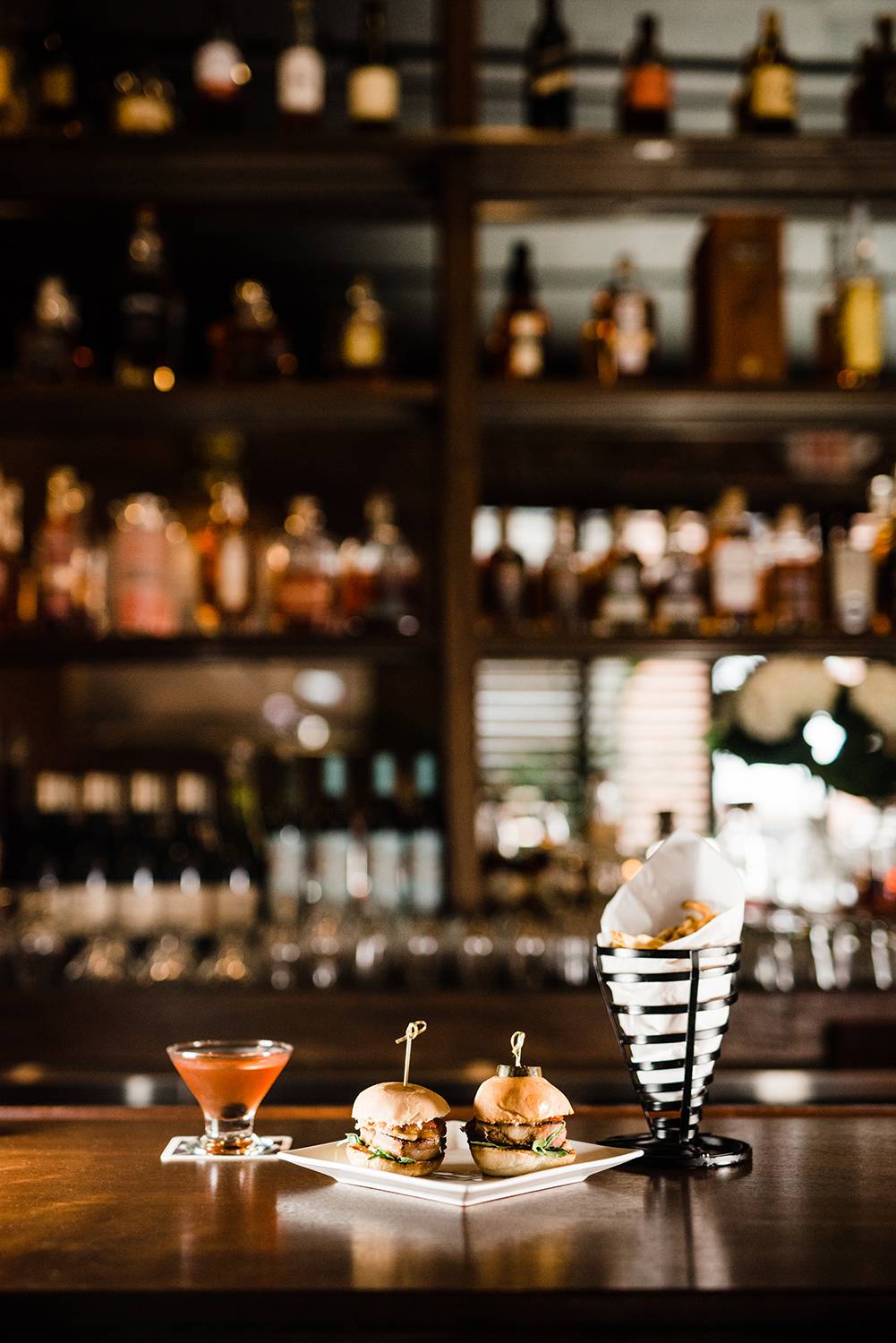 The Independent Ice Co. | night club | 52 Wharf St, Portland, ME 04101, USA | 2079567150 OR +1 207-956-7150