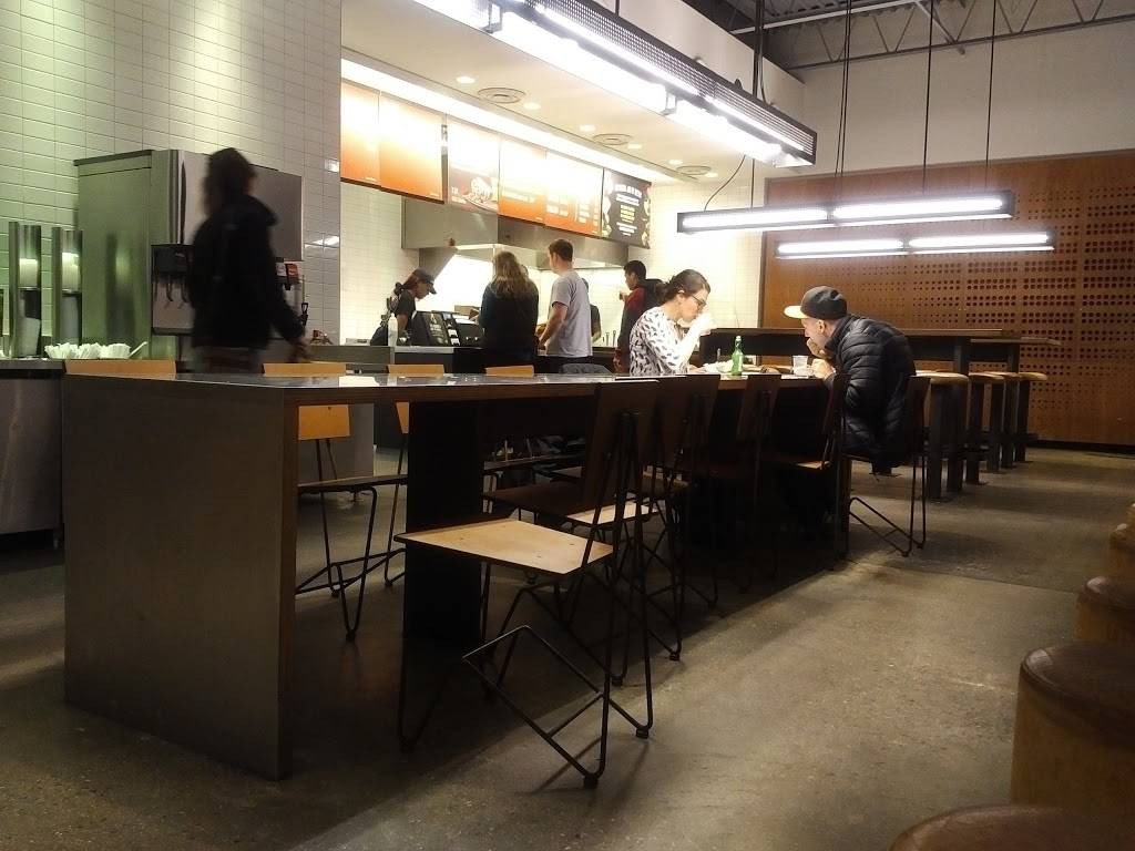 Chipotle Mexican Grill | restaurant | 919 E Fort Ave Space #31, Baltimore, MD 21230, USA | 4436811399 OR +1 443-681-1399