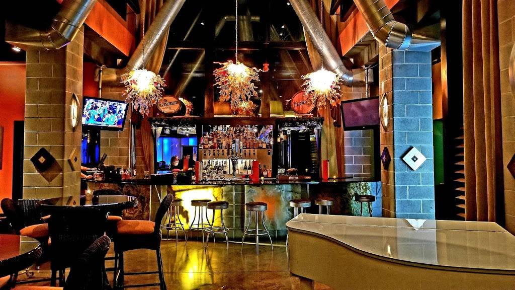 Marketplace Restaurant on theater square | restaurant | 651 S 4th St, Louisville, KY 40202, USA | 5026253001 OR +1 502-625-3001