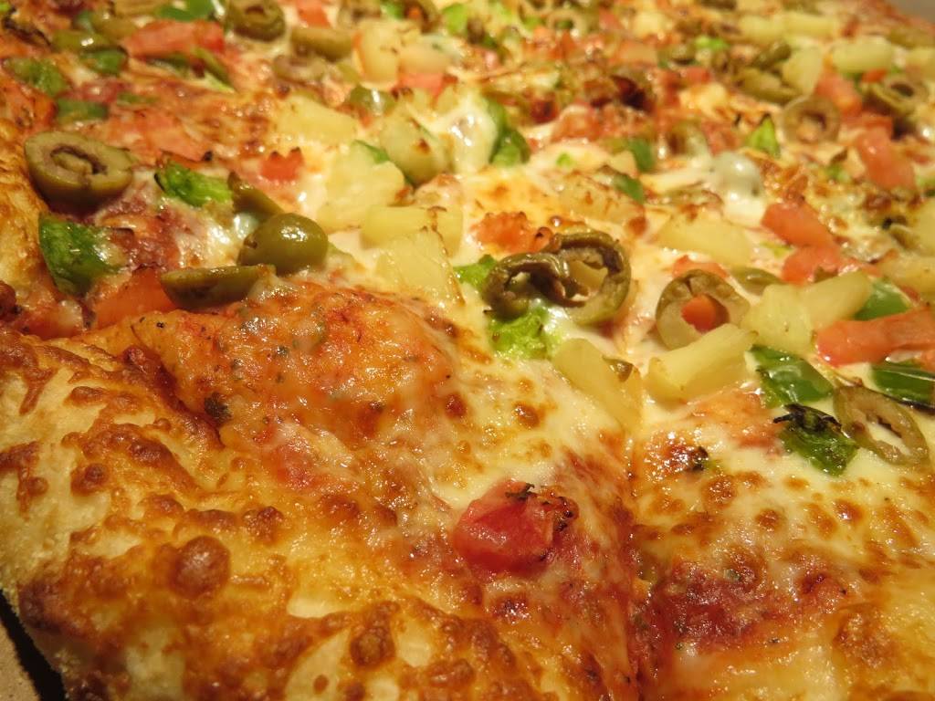 City Pizza | meal delivery | 851 Fischer-Hallman Rd, Kitchener, ON N2M 5N8, Canada | 5197498555 OR +1 519-749-8555