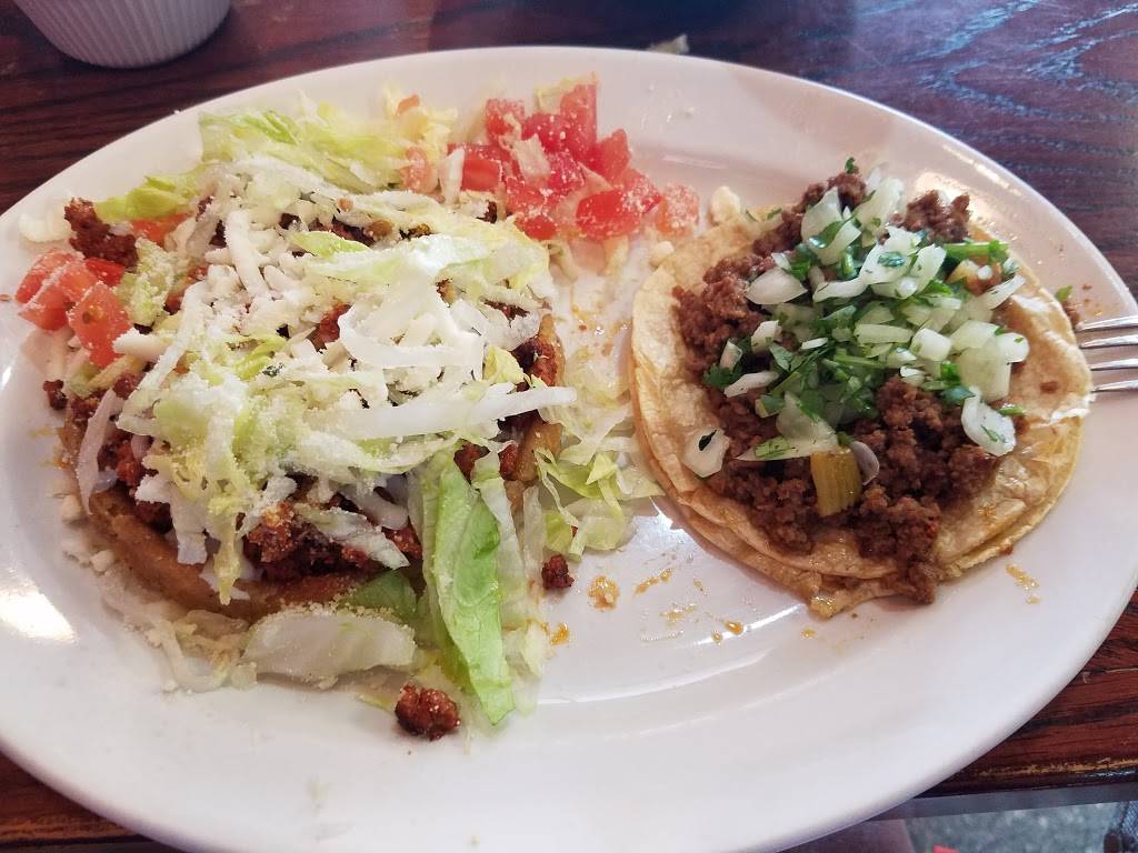 El Azteca II | restaurant | 821 Center St, Grayslake, IL 60030, USA | 8472316512 OR +1 847-231-6512