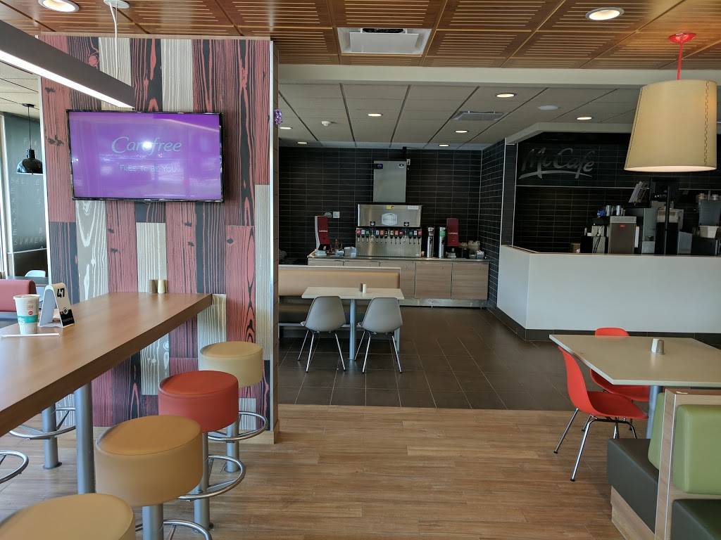 McDonalds | cafe | 334 E Street Rd, Feasterville-Trevose, PA 19053, USA | 2153574844 OR +1 215-357-4844