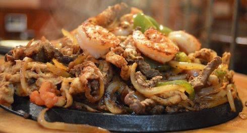 Tap900 | restaurant | 412 England St, Ashland, VA 23005, USA | 8042993302 OR +1 804-299-3302