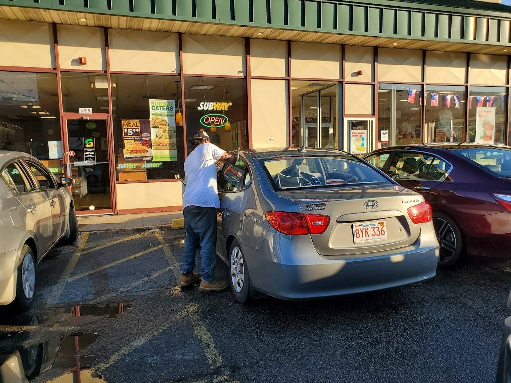 Subway Restaurants | restaurant | 695 Eastern Ave, Malden, MA 02148, USA | 7813333058 OR +1 781-333-3058