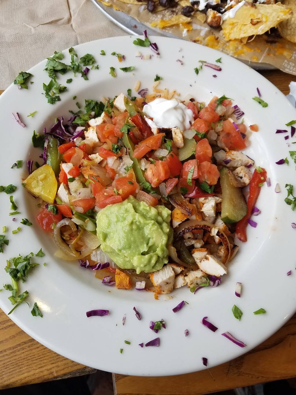 Sharkys Woodfired Mexican Grill | restaurant | 435 N Beverly Dr, Beverly Hills, CA 90210, USA | 3108580202 OR +1 310-858-0202