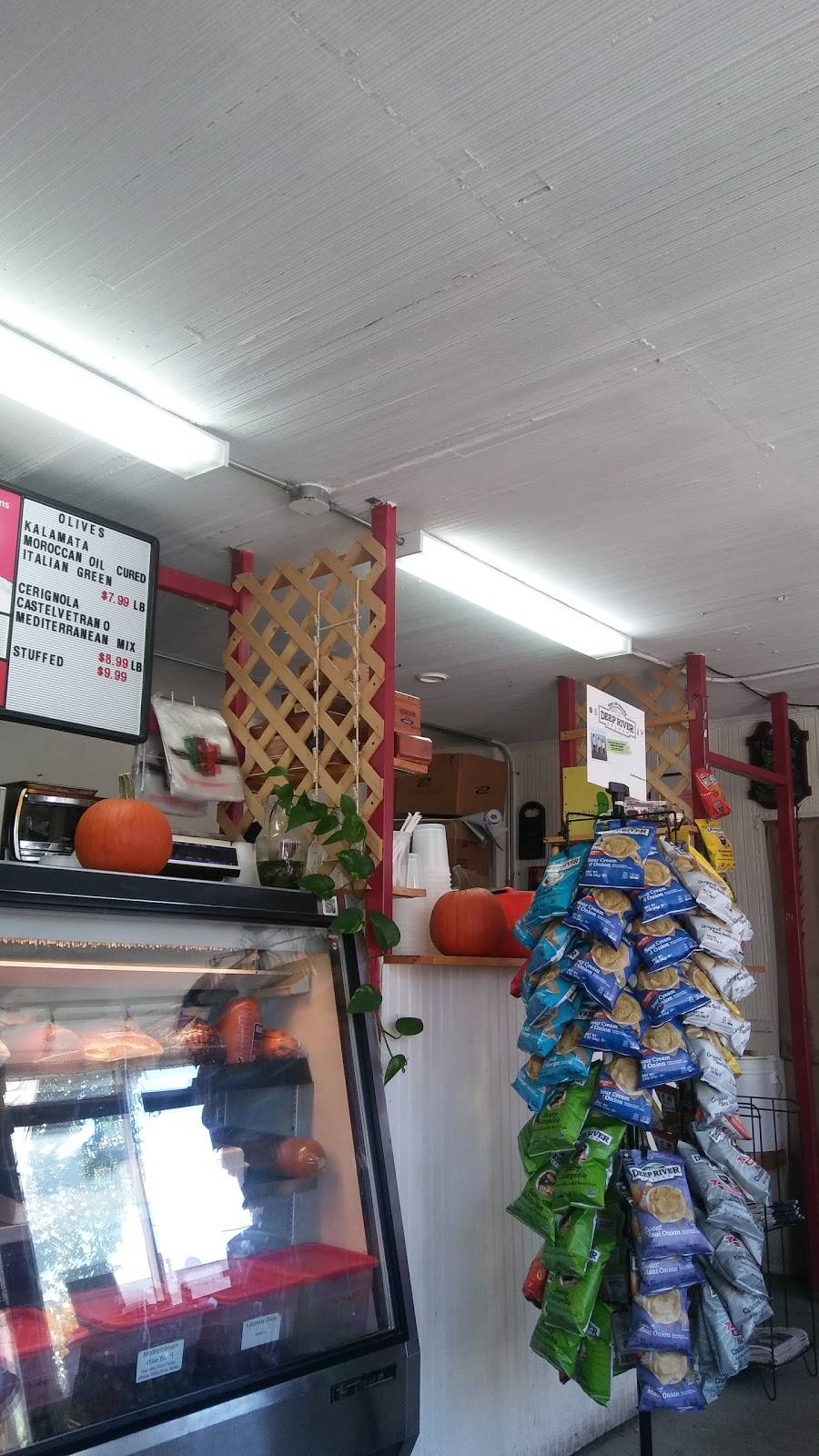 Brine Barrel | restaurant | 237 Partition St, Saugerties, NY 12477, USA | 8452465181 OR +1 845-246-5181