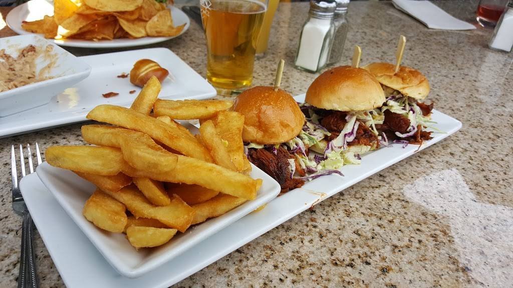 Rincon Brewery | restaurant | 5065 Carpinteria Ave, Carpinteria, CA 93013, USA | 8056846044 OR +1 805-684-6044