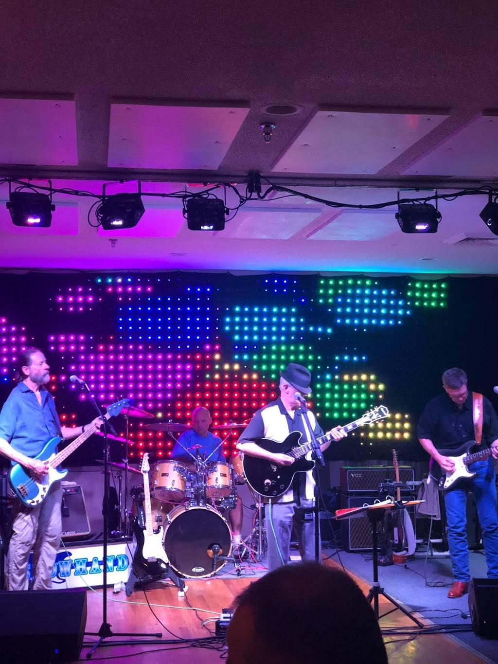 Club One Entertainment Complex | restaurant | 60 N Westfield St, Feeding Hills, MA 01030, USA | 4133639018 OR +1 413-363-9018