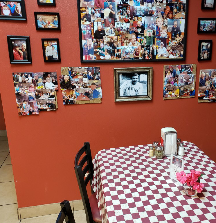 Bambinos East Coast Pizzeria | restaurant | 2555 S Durango Dr, Las Vegas, NV 89117, USA | 7022422266 OR +1 702-242-2266