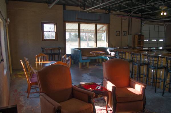 Krootz Brewing Company | restaurant | 315 W Elm St, Gainesville, TX 76240, USA | 9406680307 OR +1 940-668-0307