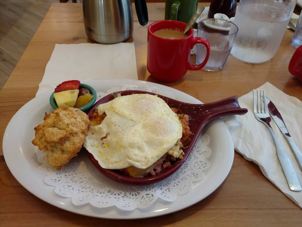 Skillets | restaurant | 10950 Eagle Village Dr Ste 330 C, Fort Myers, FL 33913, USA | 2394710553 OR +1 239-471-0553