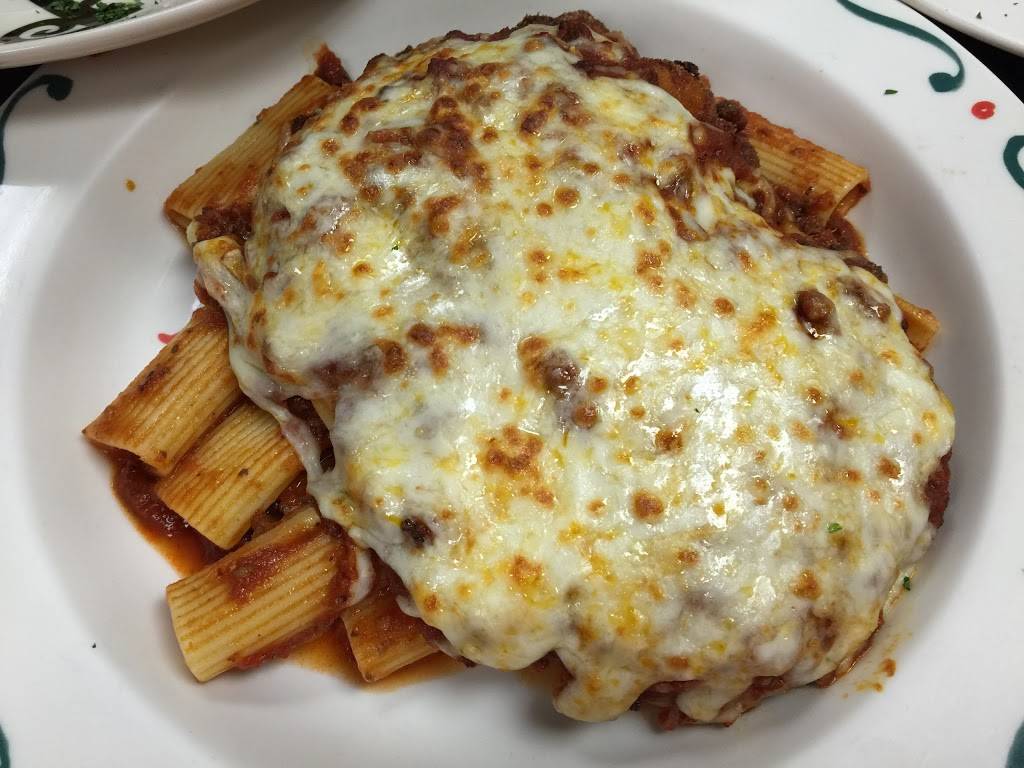 Pats Pizza and Ristorante | restaurant | 2679 N Lincoln Ave, Chicago, IL 60614, USA | 7732480168 OR +1 773-248-0168