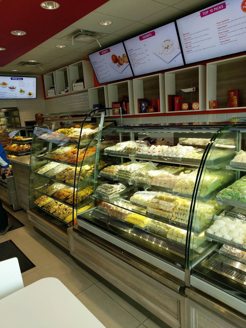 Sweet India | restaurant | 7126 Airport Rd, Mississauga, ON L4T 2H1, Canada | 9056730041 OR +1 905-673-0041