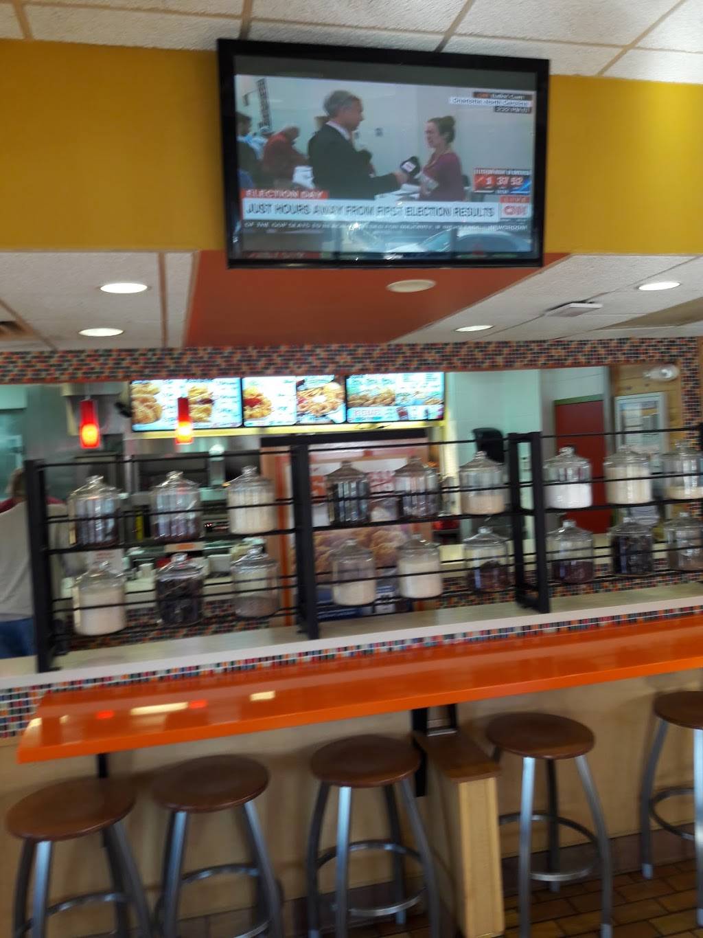 Popeyes Chicken | restaurant | 610 Madison St, Oak Park, IL 60302, USA | 7085241022 OR +1 708-524-1022