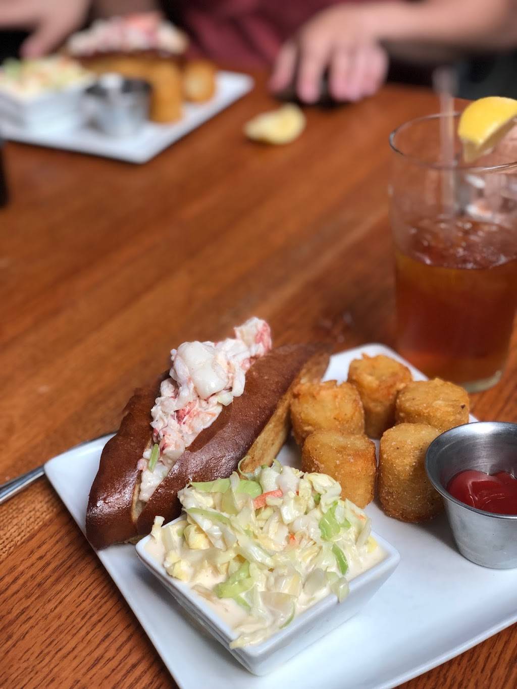 Anchor & Hope | restaurant | 83 Minna St, San Francisco, CA 94105, USA | 4155019100 OR +1 415-501-9100