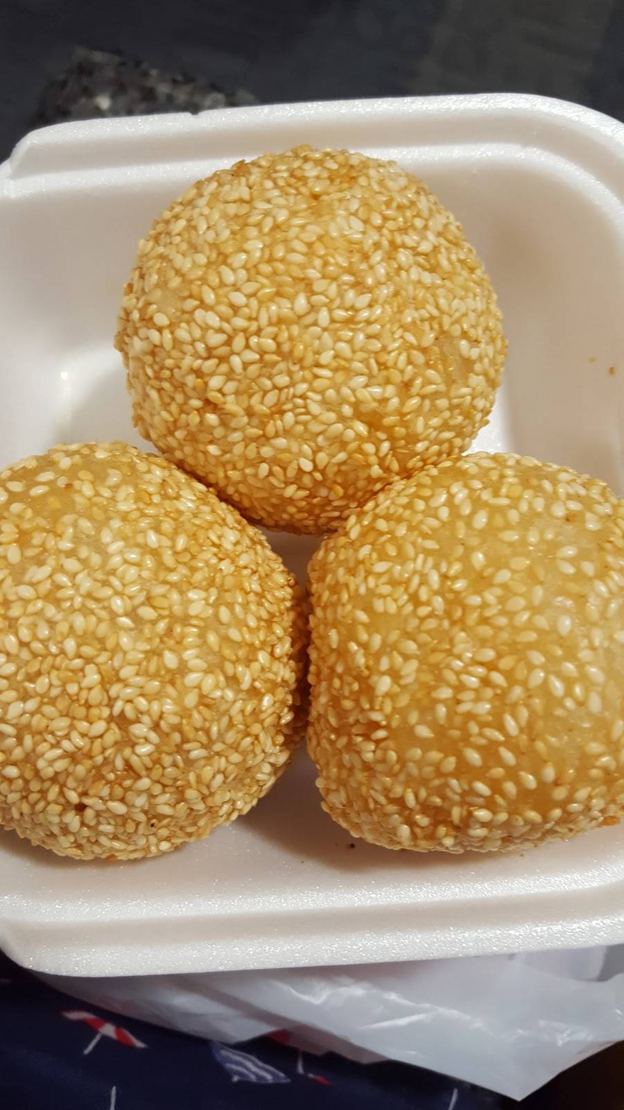 CBS Seafood | restaurant | 700 N Spring St, Los Angeles, CA 90012, USA | 2136172323 OR +1 213-617-2323