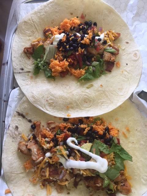 Bs Tacos | restaurant | 2 Mohawk Dr, Londonderry, NH 03053, USA | 6035056485 OR +1 603-505-6485