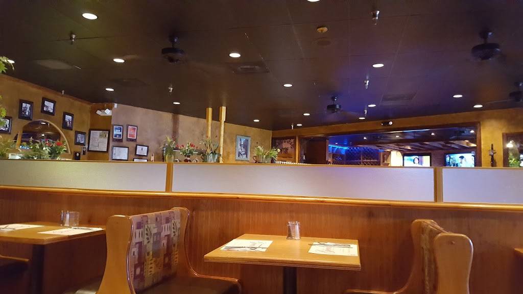 Giovanni Ristorante Italiano | restaurant | Crossroads Market, 5975 Pine Ridge Rd, Naples, FL 34116, USA | 2393539440 OR +1 239-353-9440