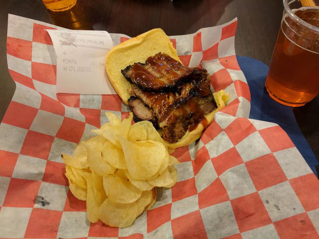 Harbor Que BBQ & Catering | restaurant | 1125 S Charles St, Baltimore, MD 21230, USA | 4106857675 OR +1 410-685-7675