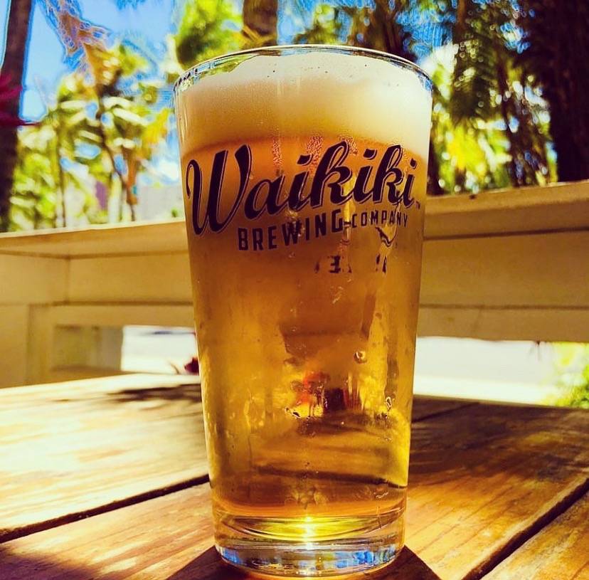 Likos Tap & Table | restaurant | 377 Keahole St Suite C2, Honolulu, HI 96825, USA | 8083945456 OR +1 808-394-5456