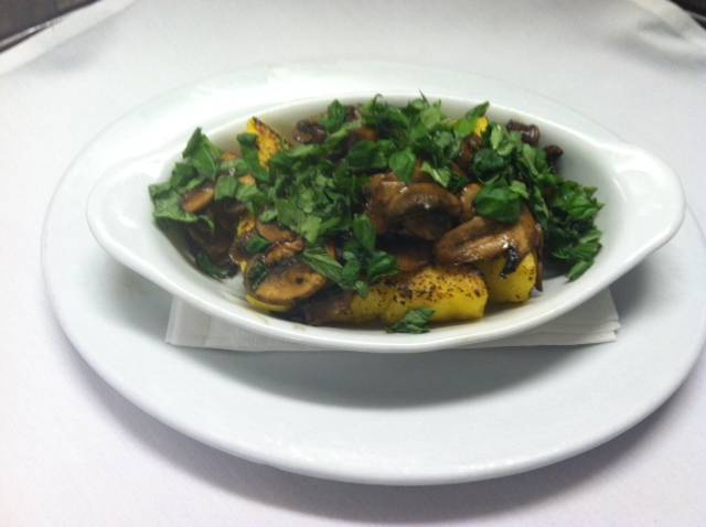 Sardinas Italian Bistro | restaurant | 7499 Longley Ln, Reno, NV 89511, USA | 7758280105 OR +1 775-828-0105