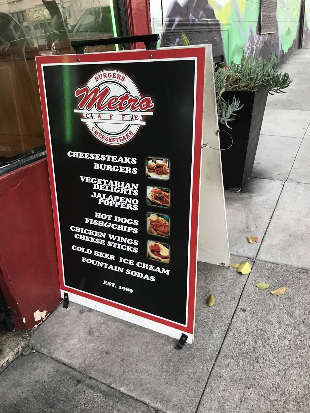 Metro Caffe | restaurant | 247 Fillmore St #3536, San Francisco, CA 94117, USA | 4156219536 OR +1 415-621-9536