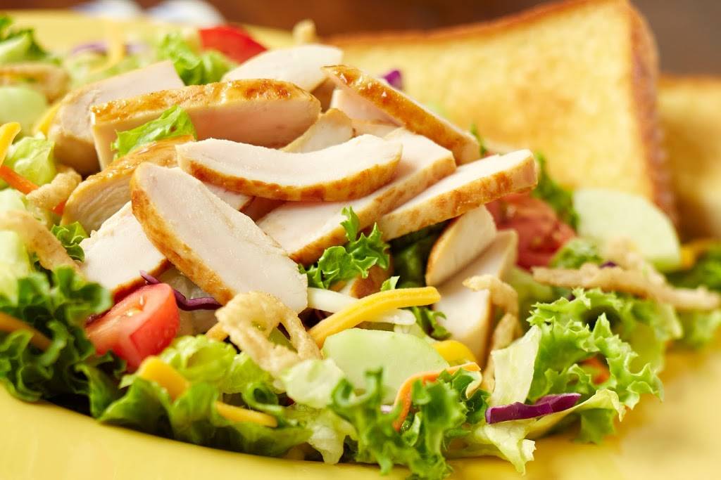 Zaxbys Chicken Fingers & Buffalo Wings | restaurant | 6125 University Dr NW, Huntsville, AL 35806, USA | 2569712770 OR +1 256-971-2770