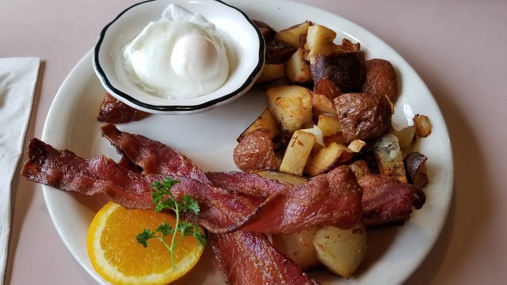 Tuscany at Des Moines Creek | restaurant | 21830 Marine View Dr S, Des Moines, WA 98198, USA | 2068783855 OR +1 206-878-3855