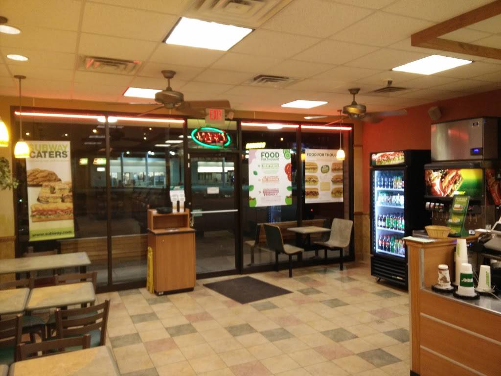 Subway | restaurant | 4028 Beechwood Blvd, Pittsburgh, PA 15217, USA | 4124224200 OR +1 412-422-4200