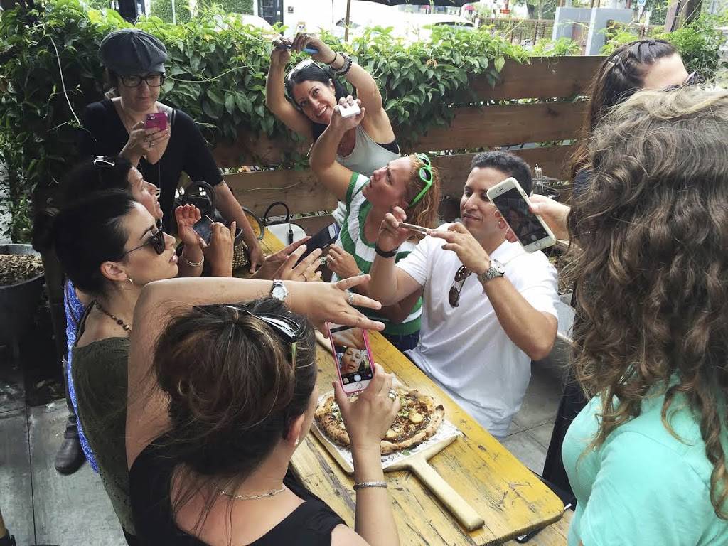 Eat This Shoot That! | restaurant | 200 Stearns Wharf, Santa Barbara, CA 93101, USA | 8056996719 OR +1 805-699-6719