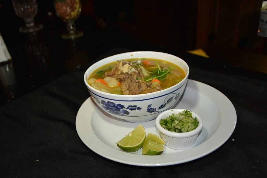 Los Cabanos Salvadorian Restaurant | restaurant | 15620 Hwy 99 #8, Lynnwood, WA 98087, USA | 2062506585 OR +1 206-250-6585