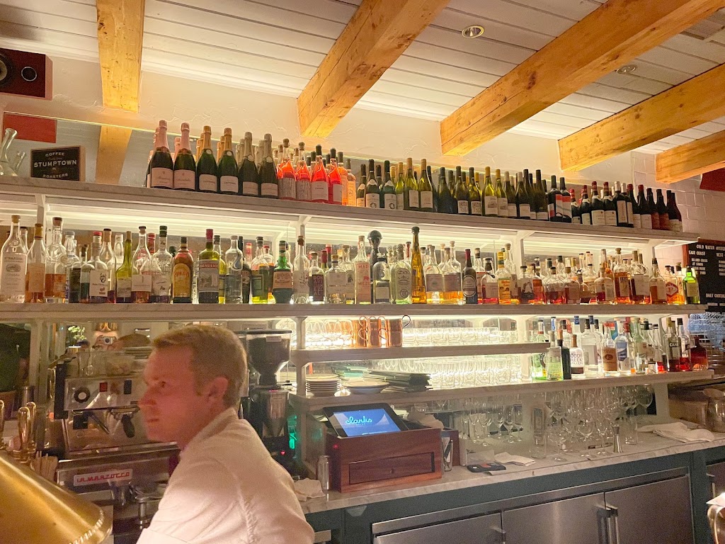 Clarks Oyster Bar | restaurant | 517 E Hyman Ave, Aspen, CO 81611, USA | 9707102546 OR +1 970-710-2546