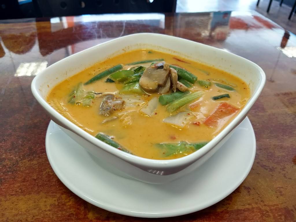 Nana Thai | restaurant | 406 Central Ave, Jersey City, NJ 07307, USA | 2013600035 OR +1 201-360-0035