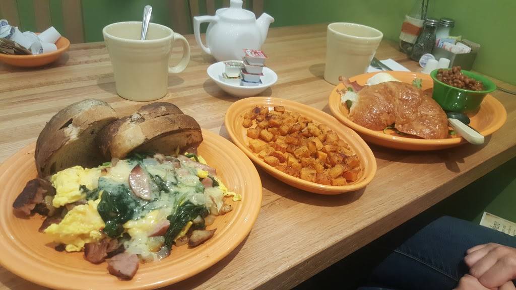 Tuckers | restaurant | 80 South St, Concord, NH 03301, USA | 6034135884 OR +1 603-413-5884