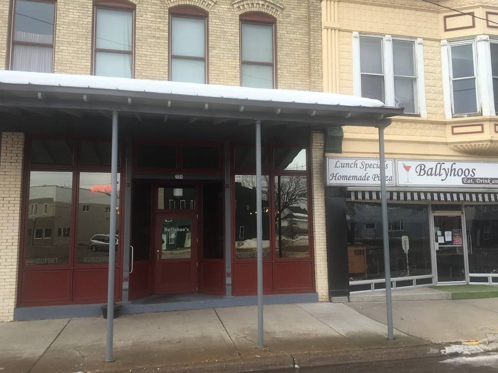 Ballyhoos | restaurant | 124 N Prospect St, Merrill, WI 54452, USA | 7155367600 OR +1 715-536-7600