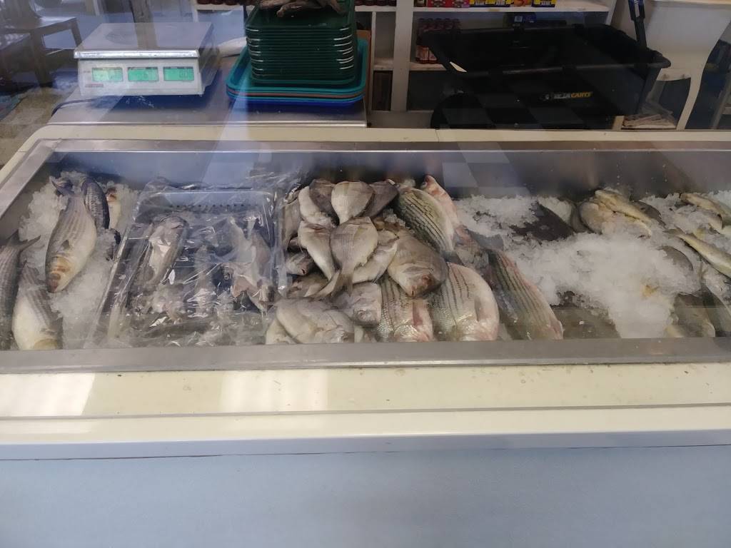 Clifton Seafood | restaurant | 2213 Decker Blvd, Columbia, SC 29206, USA | 8037381274 OR +1 803-738-1274