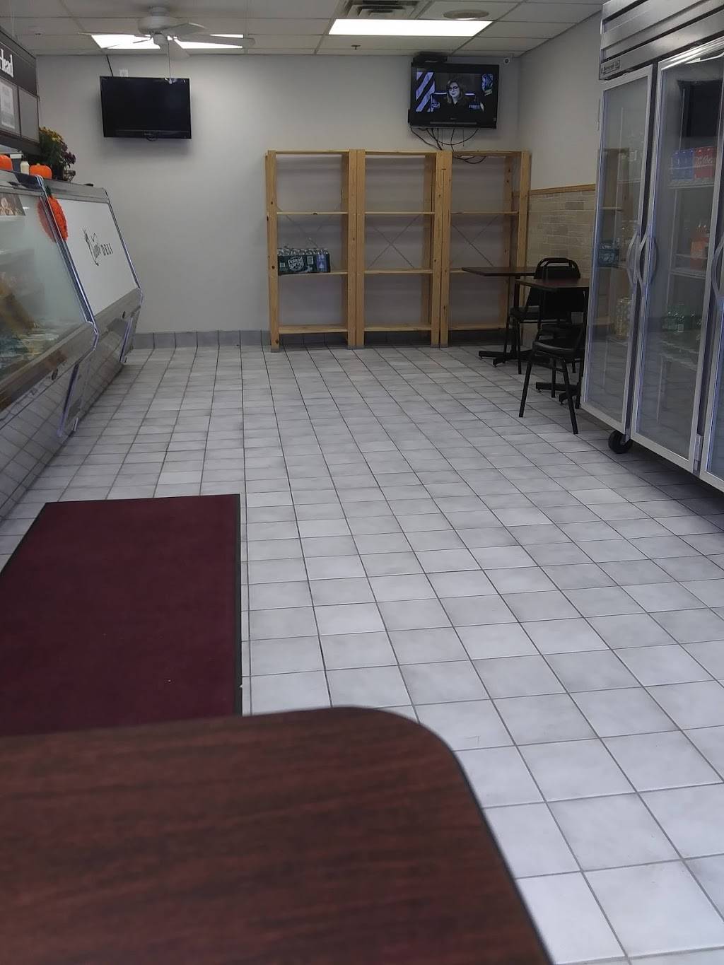 Queen’s Deli | restaurant | 999 Foxon Rd STE 6, North Branford, CT 06471, USA | 2032081828 OR +1 203-208-1828