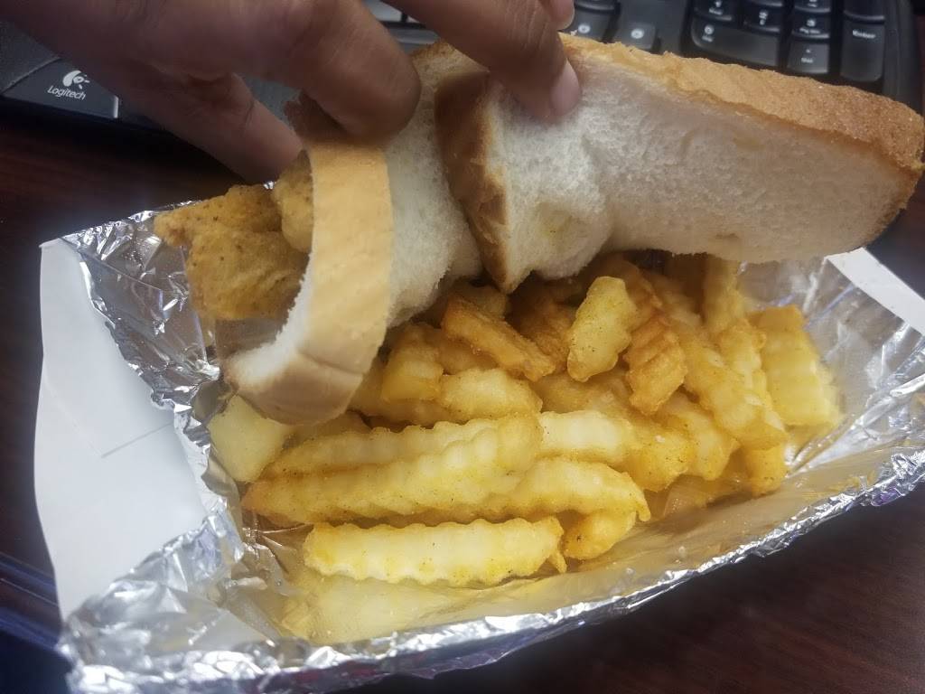 Farish Street Fish House | restaurant | 526 N Farish St, Jackson, MS 39202, USA | 7695725055 OR +1 769-572-5055